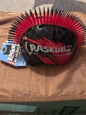 Raskullz Kids Mohawk Bike Helmet - Black and Red